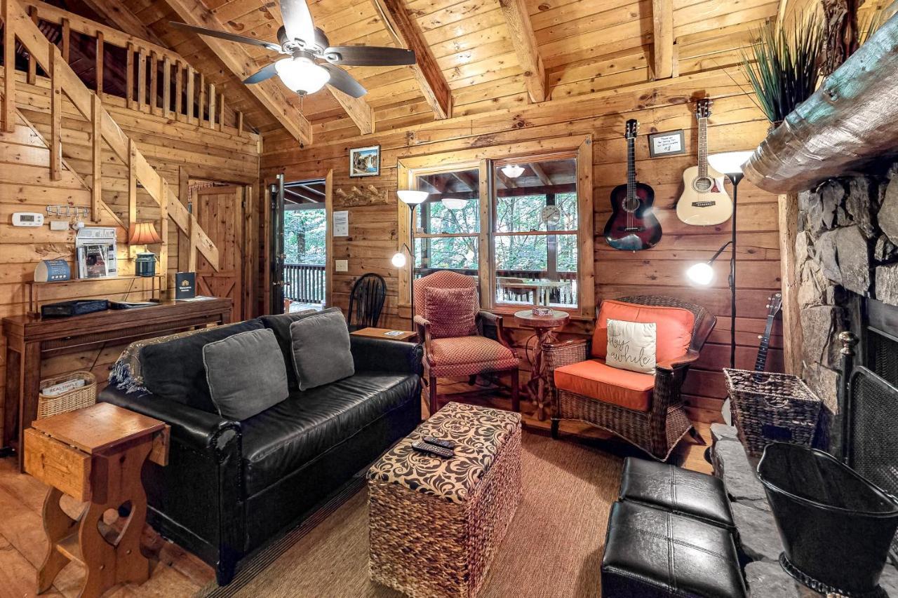 Valley Springs Ellijay Exterior photo