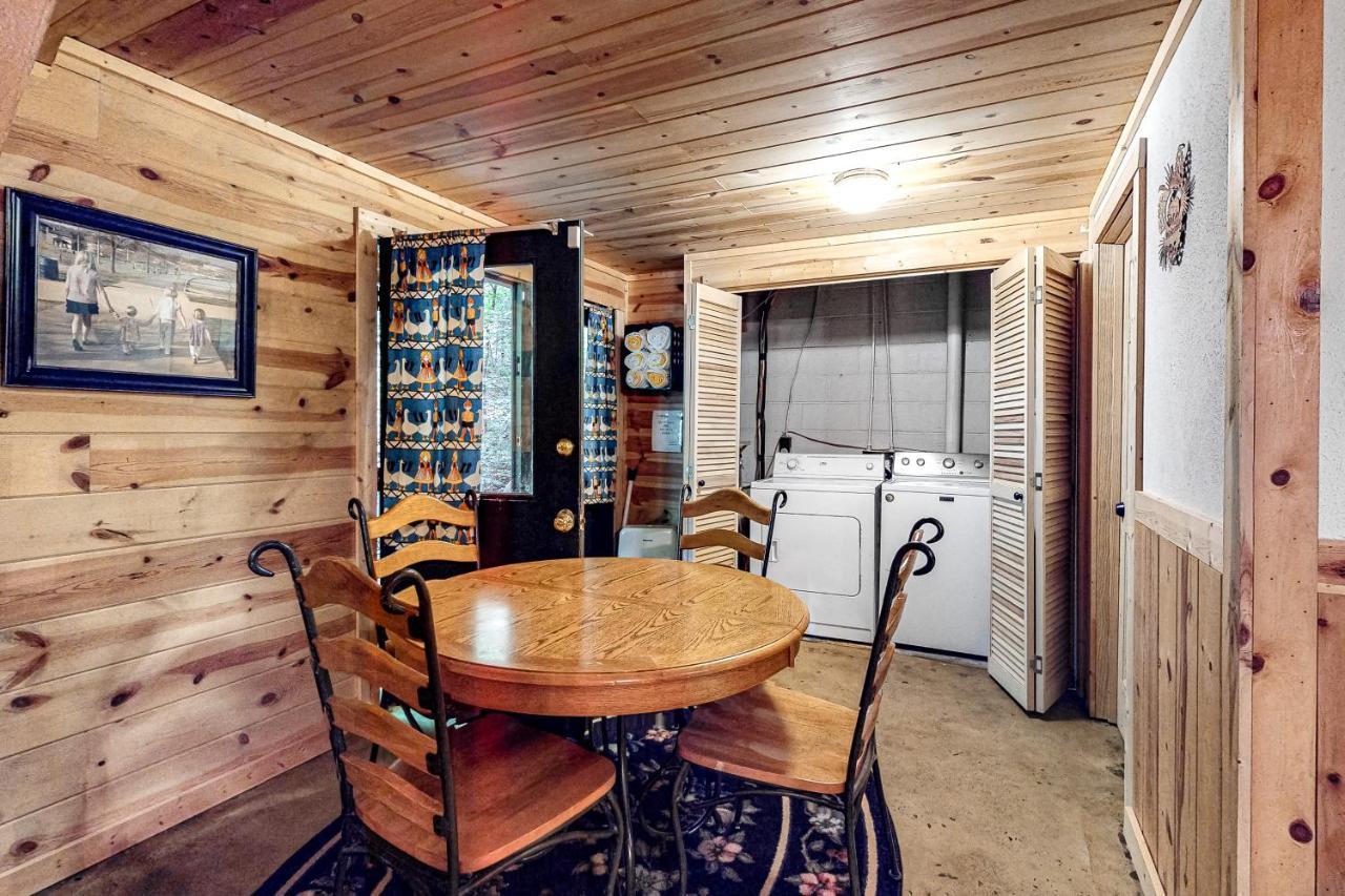Valley Springs Ellijay Exterior photo